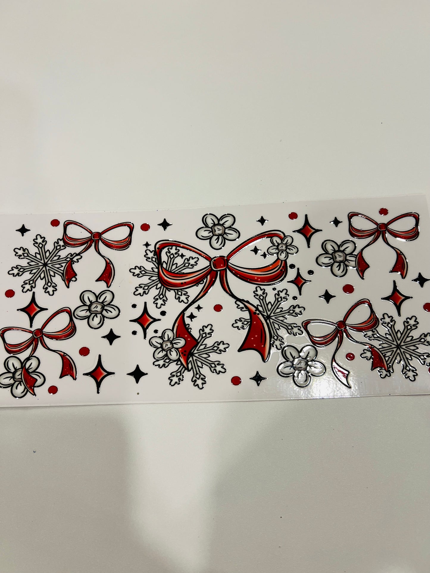 2660-Red Bows & Snowflakes