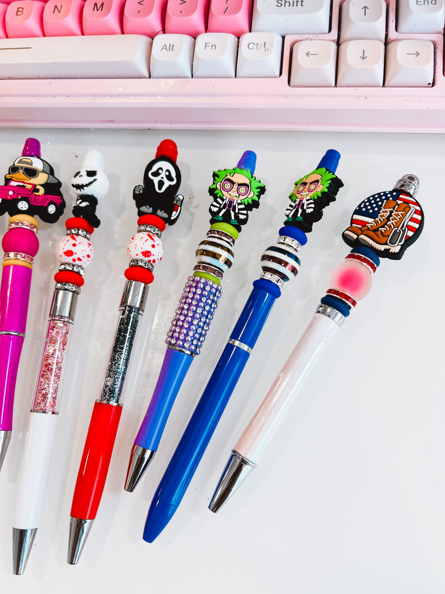 Doorable Pens