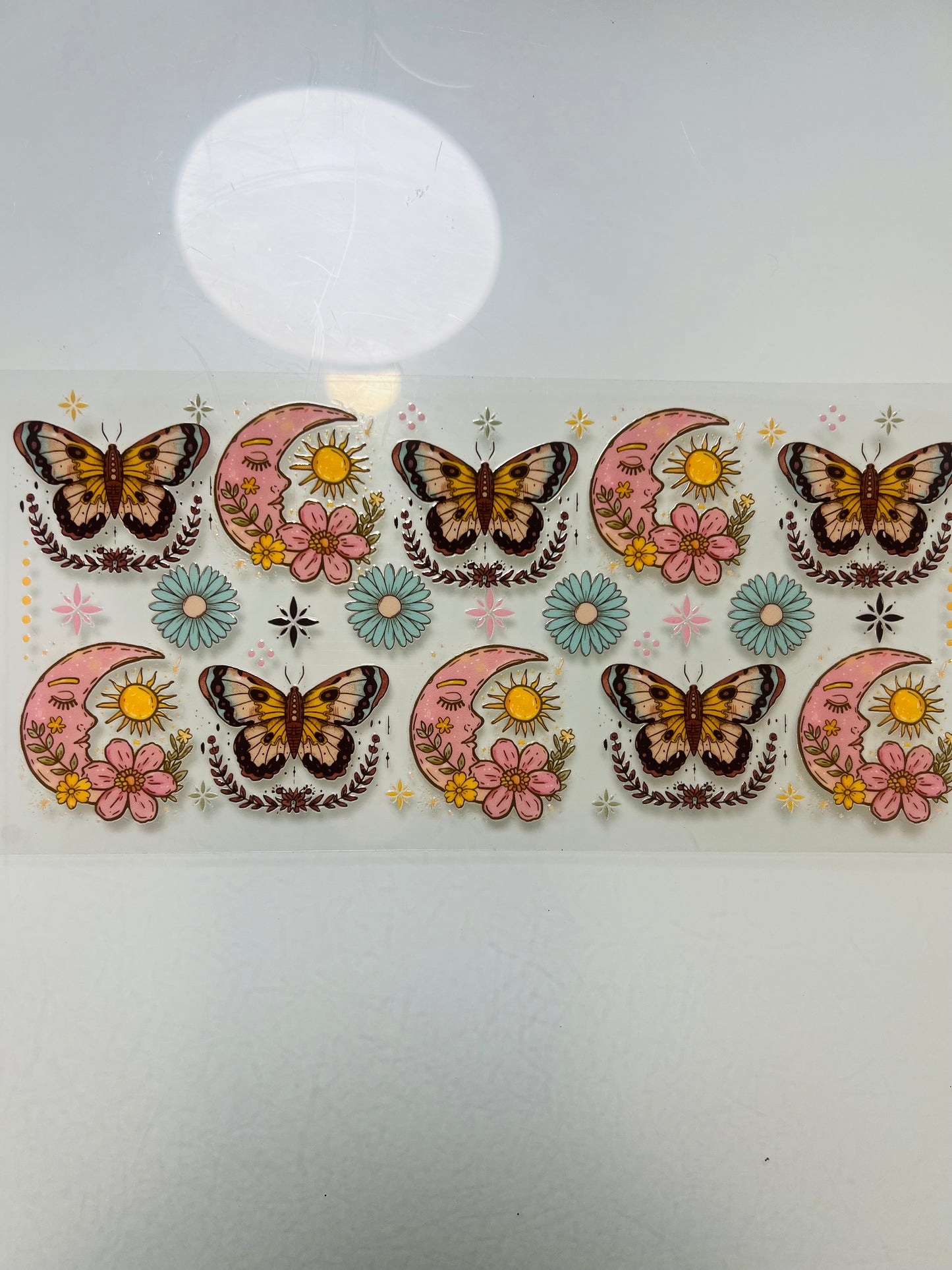 3108-Butterfly & Moon