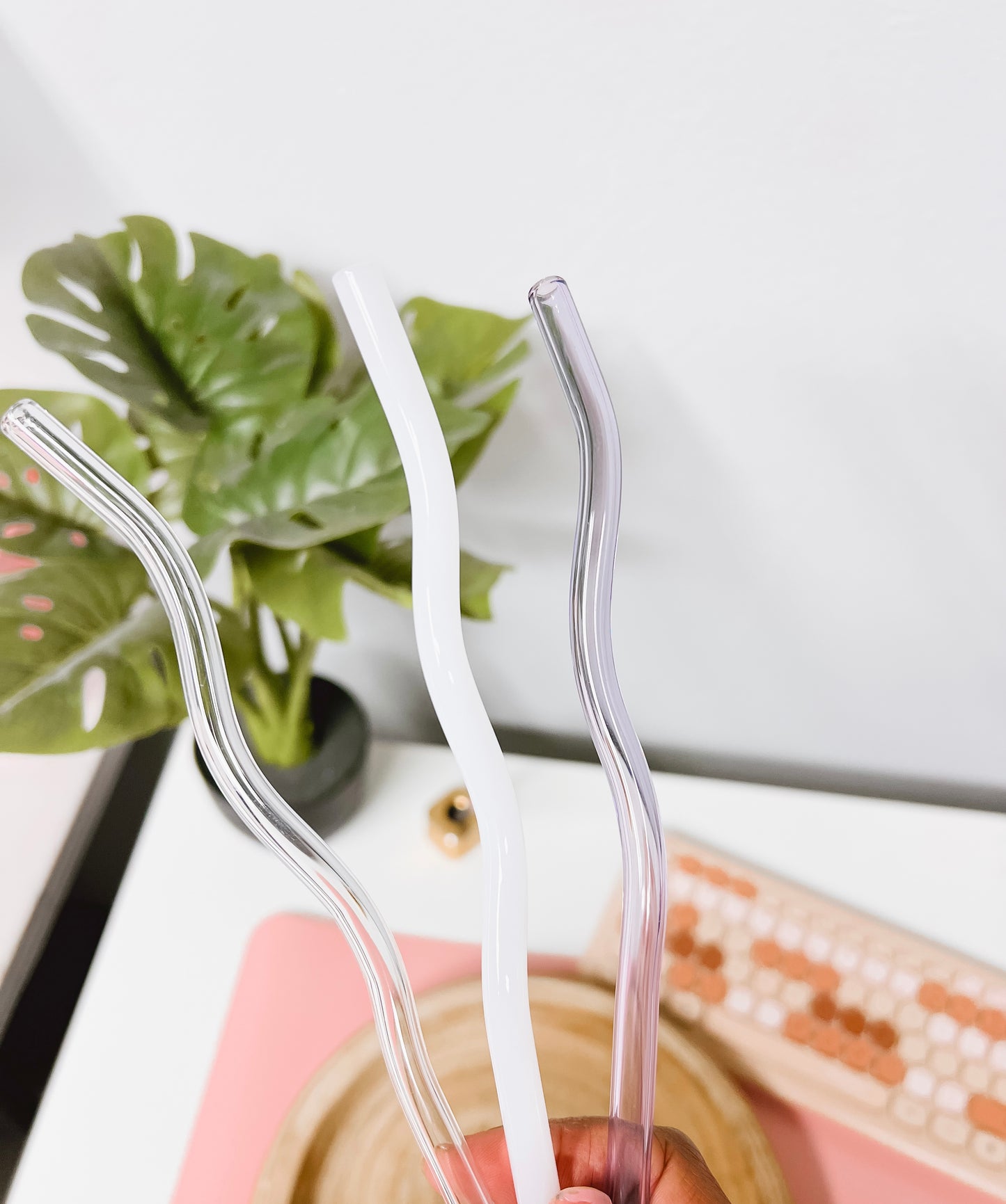 16oz Wavy Glass Straws