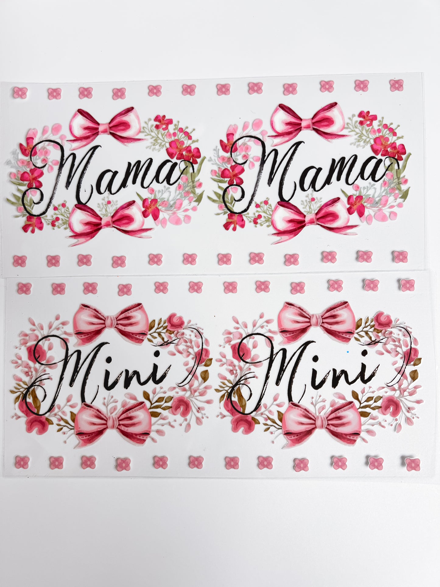 #1070-Mama & Mini