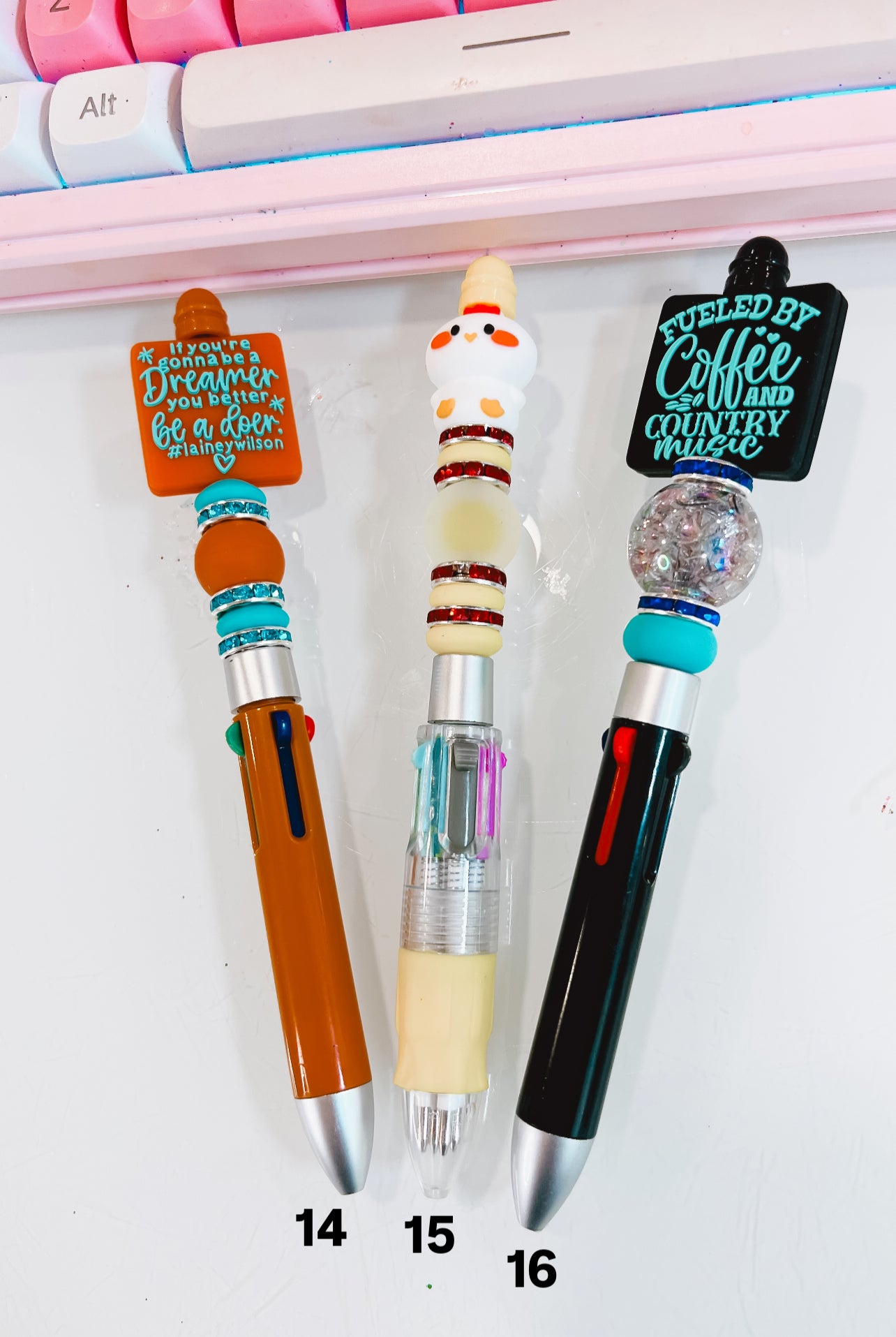 Doorable Pens