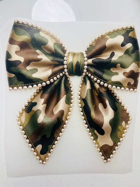 811-Camo Bow