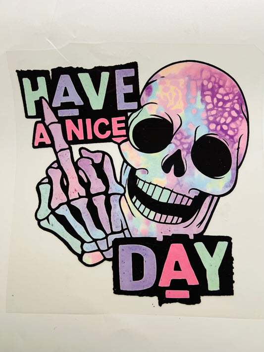 672-Nice Day Skull