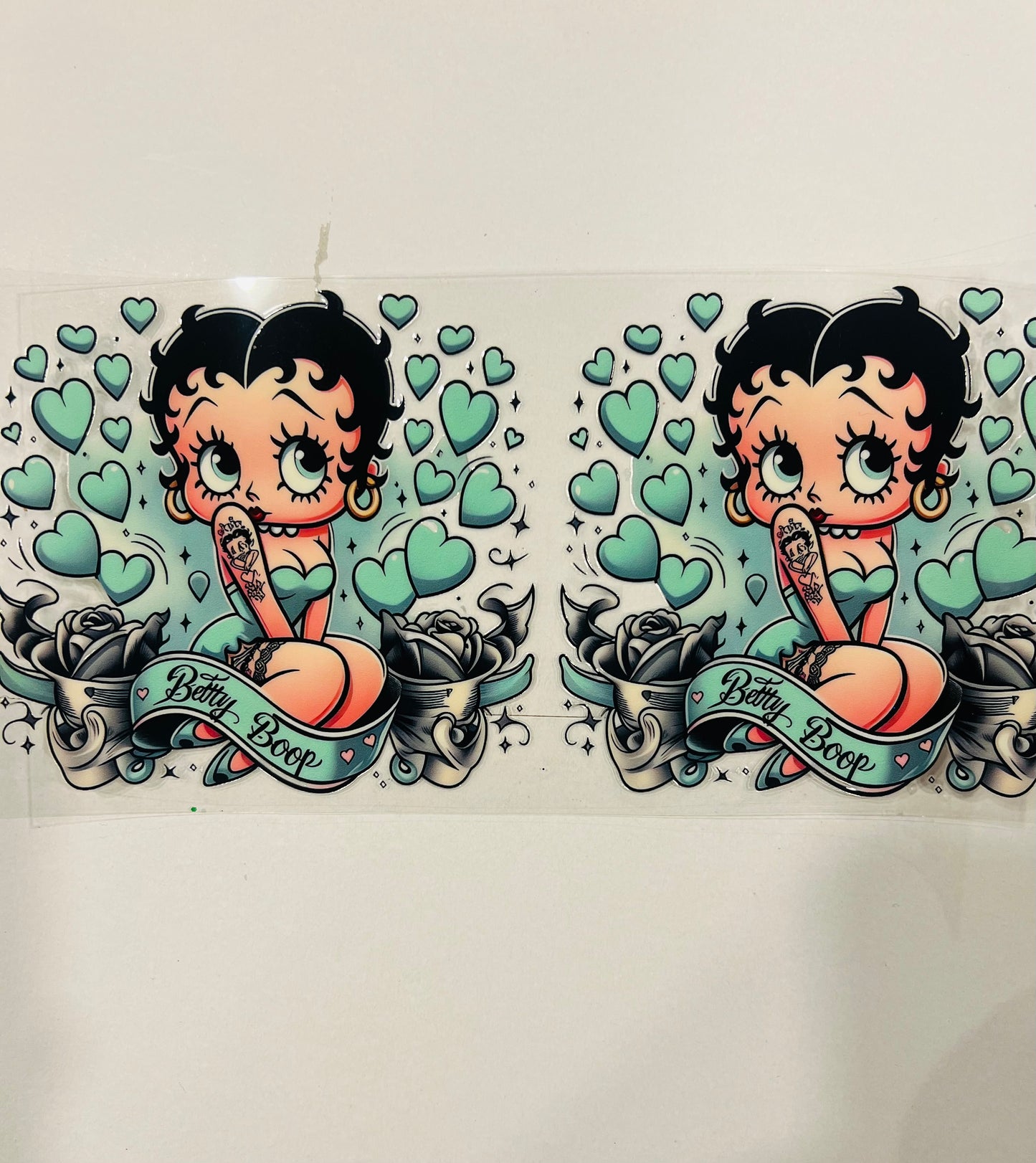 2762-Heart Betty