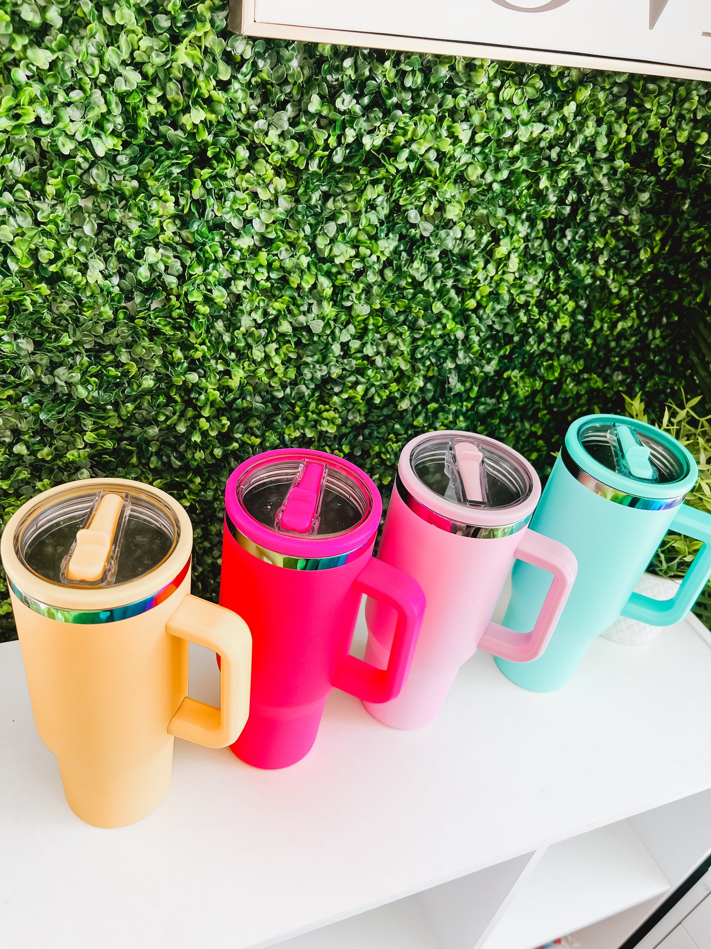 Flip Top 40oz Tumblers