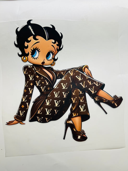 681-Designer Betty