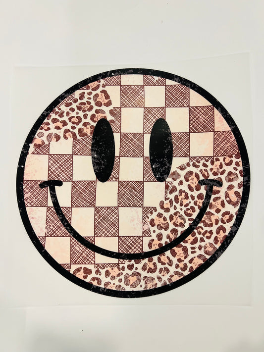 562-Checkered Leopard Smiley