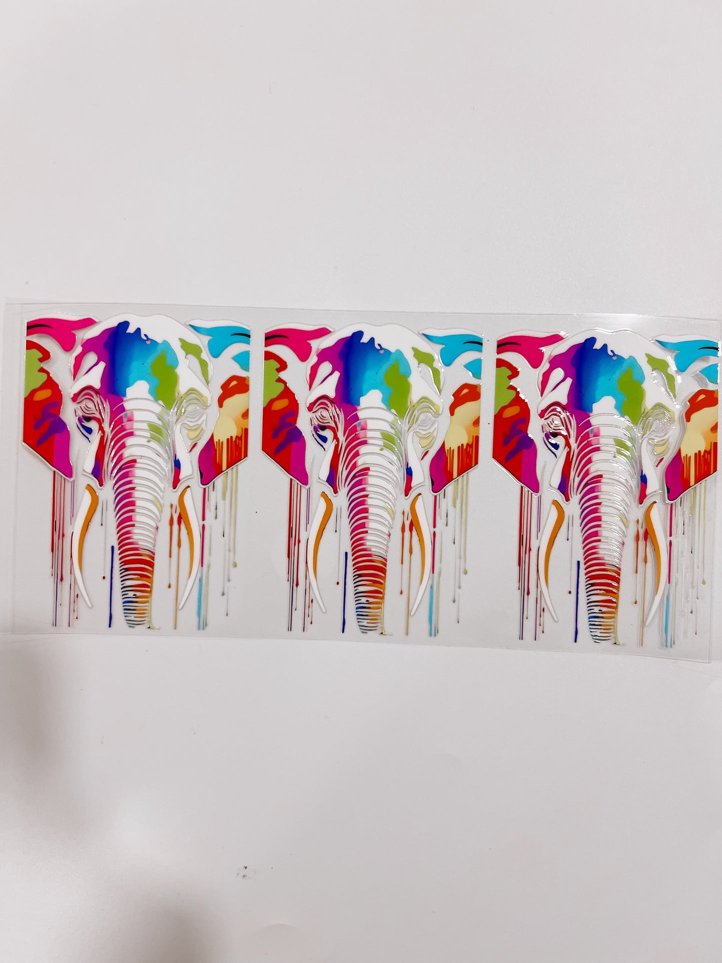 2784-Colorful Elephant